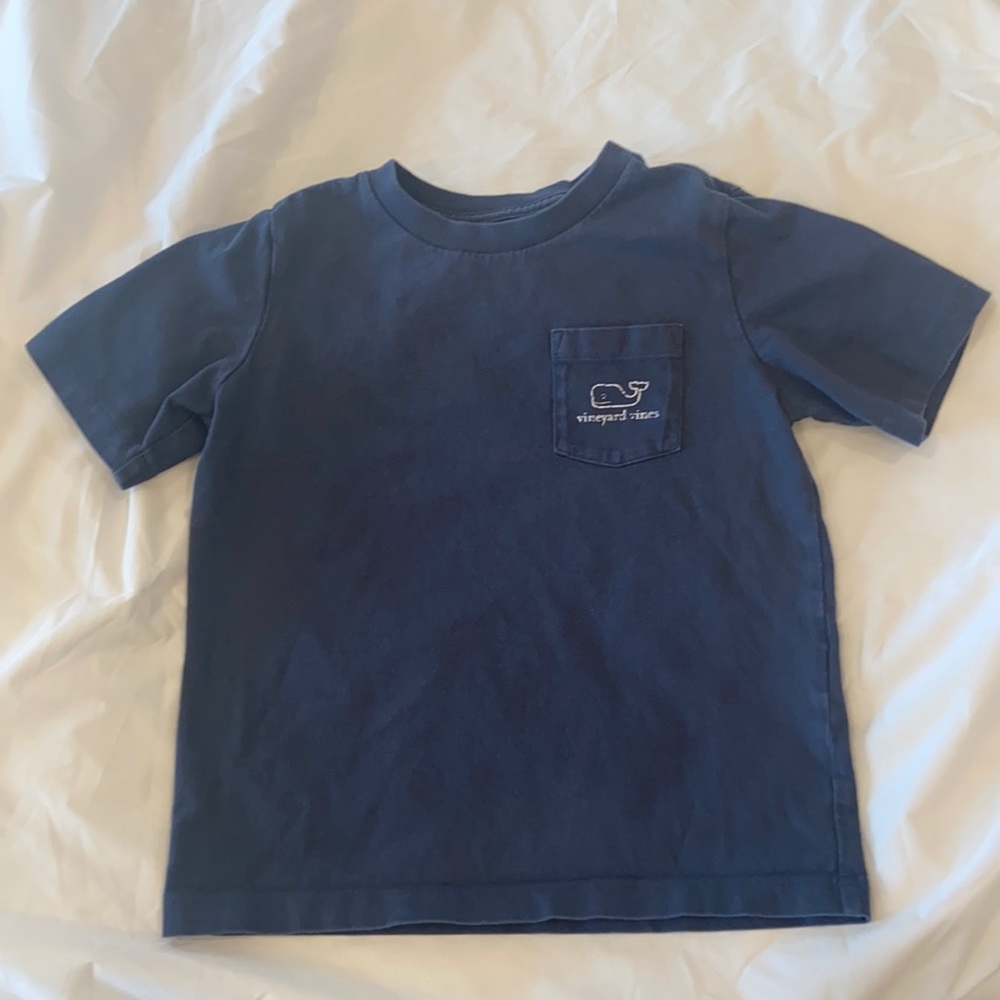 Boys 4t Vineyard vines tshirt